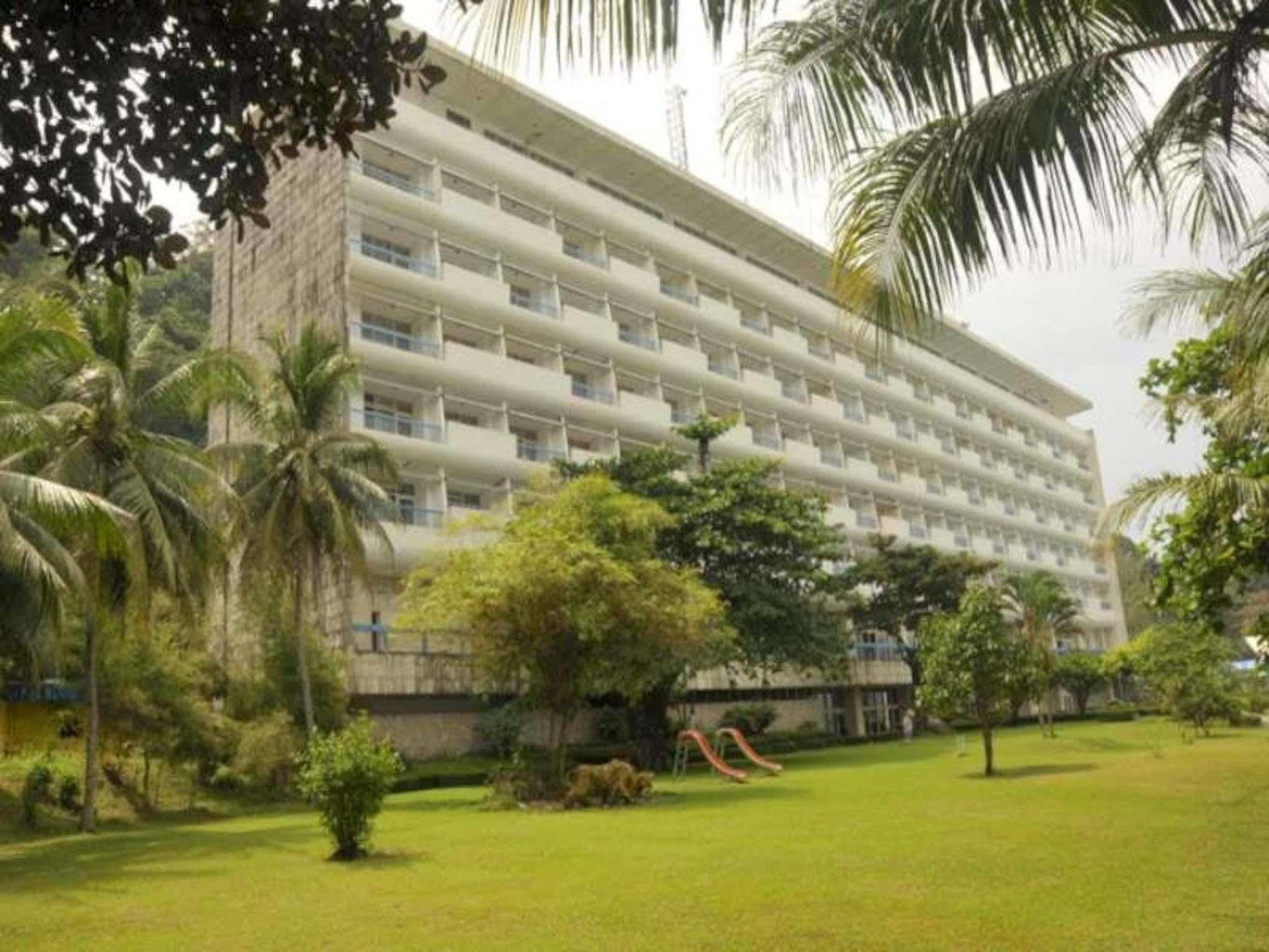 แกรนด์ อินนา ซามูดรา บีช Hotel Cimaja ภายนอก รูปภาพ